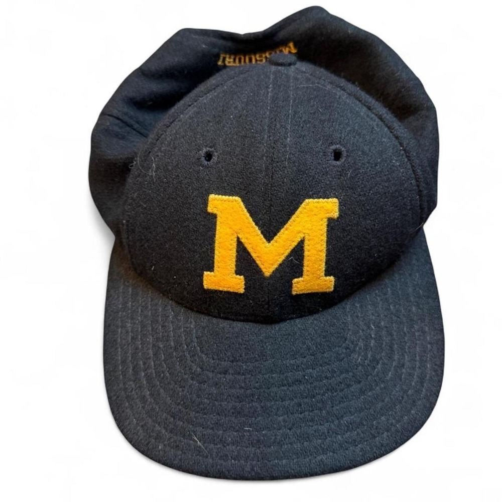 Vintage University of Missouri Tigers block M wool college SnapBack hat